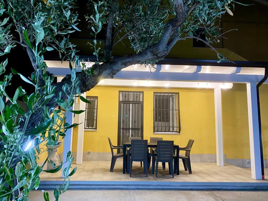 Agas Exclusive Apartment Катандзаро Экстерьер фото
